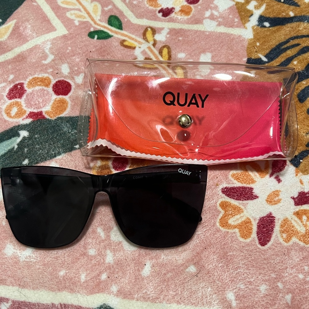 Quay Australia Black Sunglasses with Case